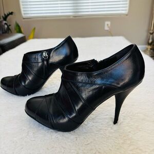 Mui Mui Black Leather Platform Ankle Heels Boots size EU 38 US 7-7.5